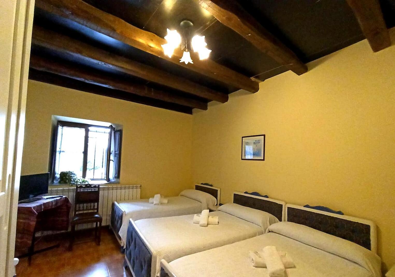 Palacio Del Conde De Rebolledo Villaviciosa de la Ribera Ruang foto