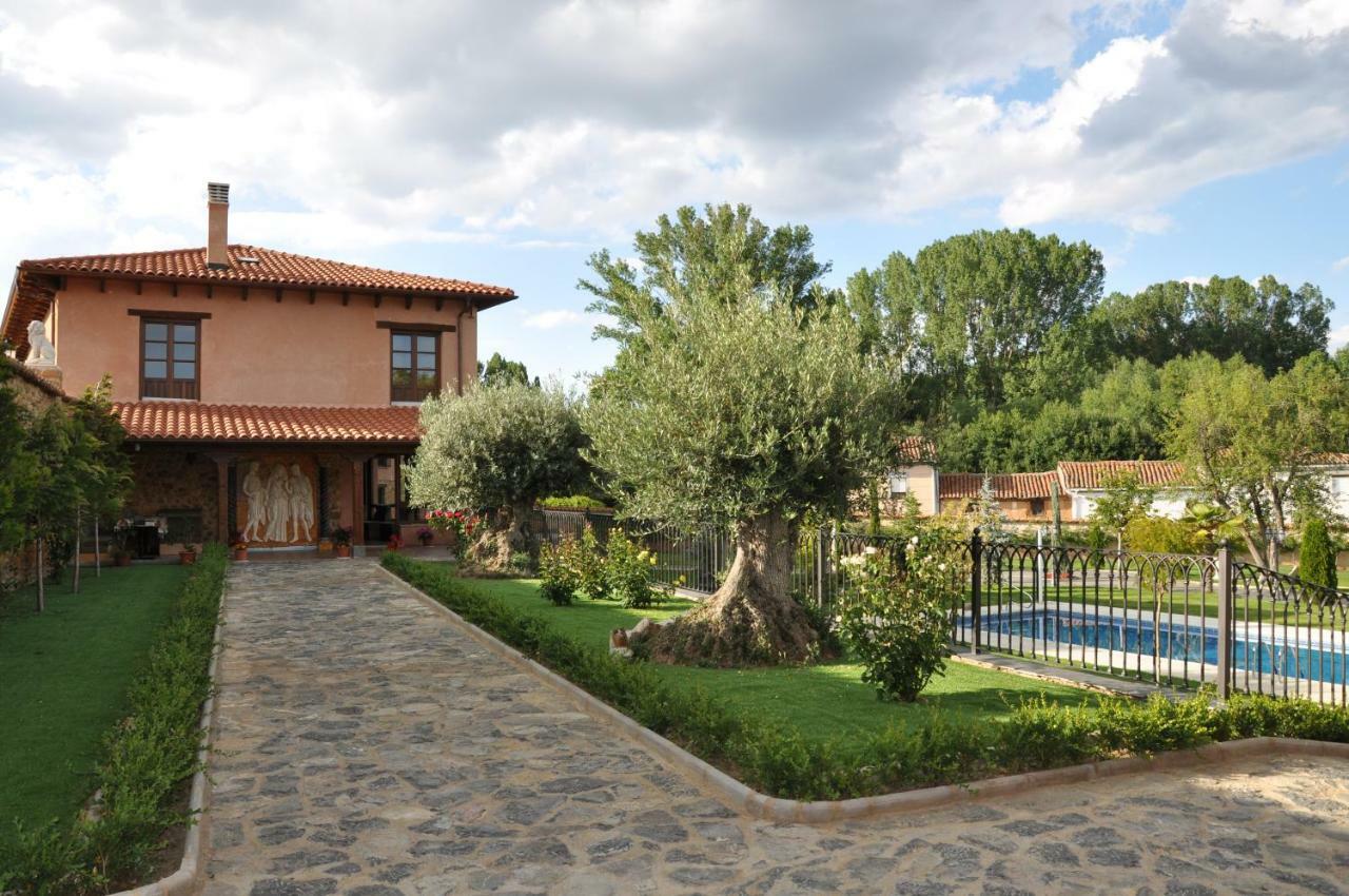 Palacio Del Conde De Rebolledo Villaviciosa de la Ribera Bagian luar foto